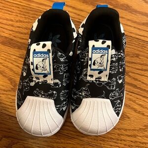 Adidas kid sneakers